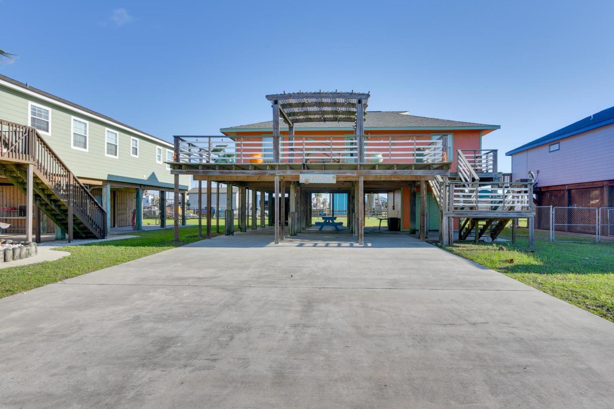 Sunset-View Surfside Beach House Walk To Beach! المظهر الخارجي الصورة